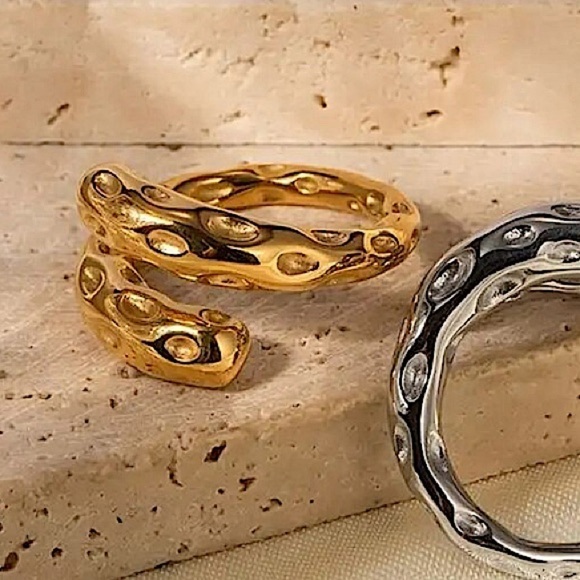 Gold Plated Irregular Hammered Ring Dented - Picture 6 of 9